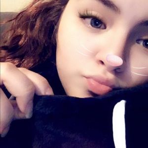 Meet your Posher, Elysia